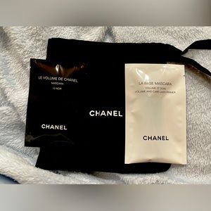Chanel pouch with mascara sample size products